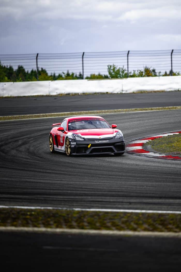 Nordschleife Renntaxi im Porsche Cayman GT4 – Bild 5