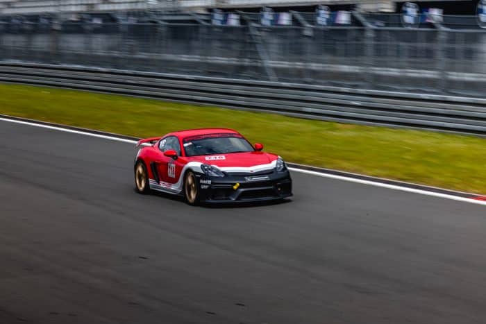 Nordschleife Renntaxi im Porsche Cayman GT4 – Bild 4